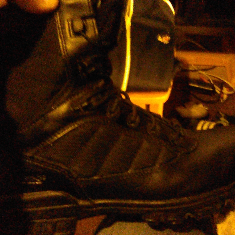 Bates duty boots